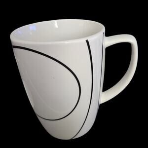 Corelle Coordinates Porcelain Coffee Mugs Black White Set of 4